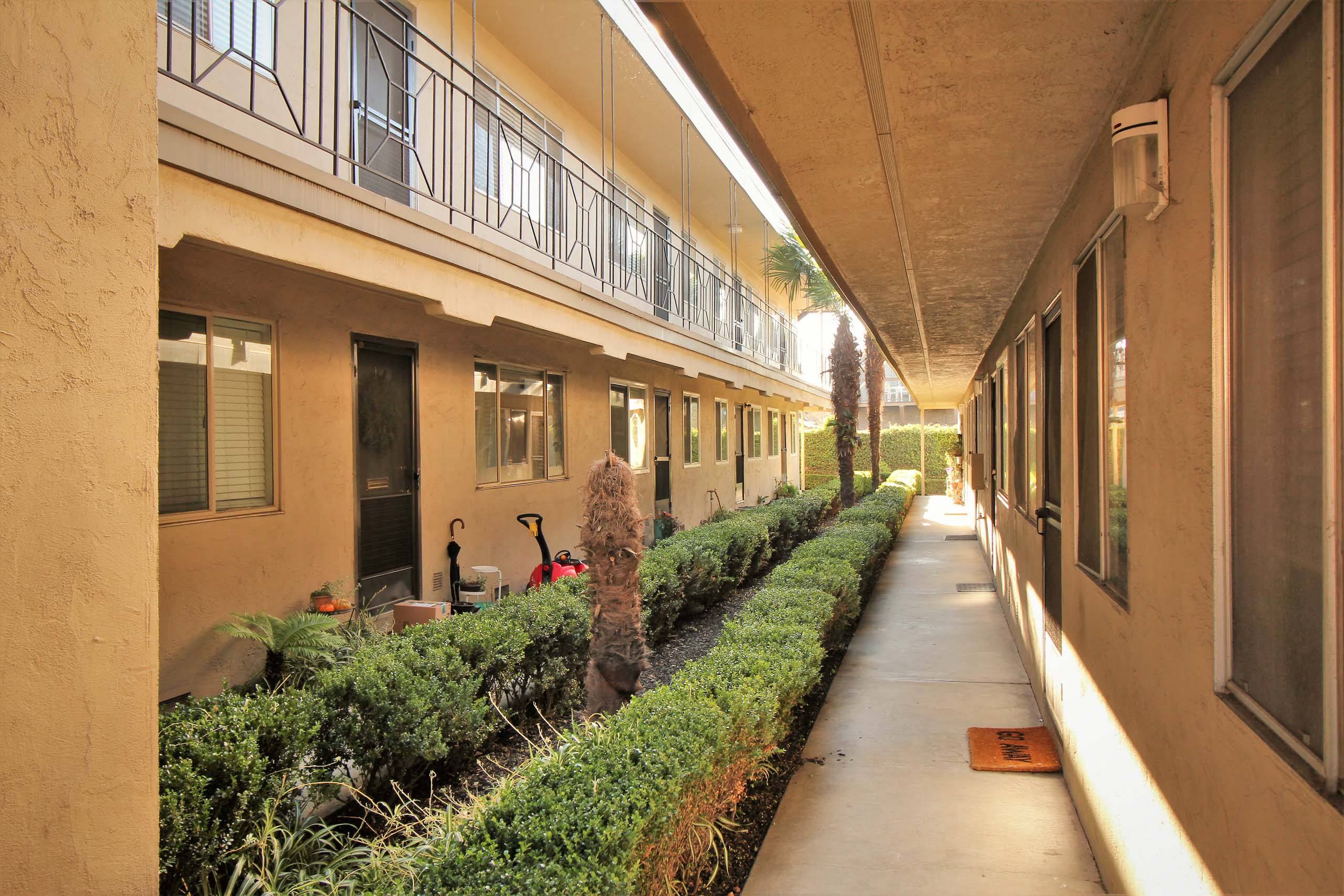 Monte Vista Apts photo 4